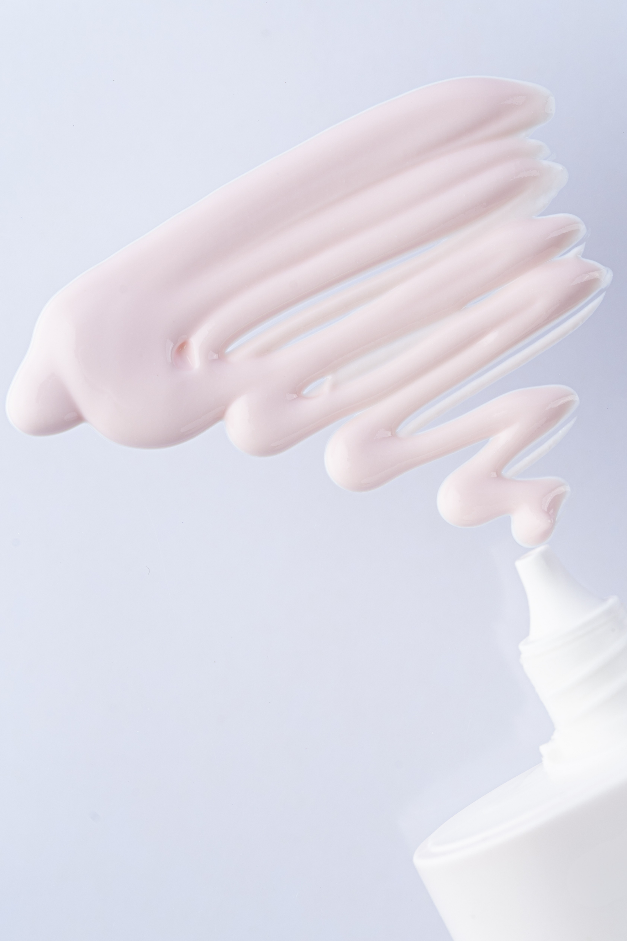 Universkin mineral sunscreen fluid SPF50 texture