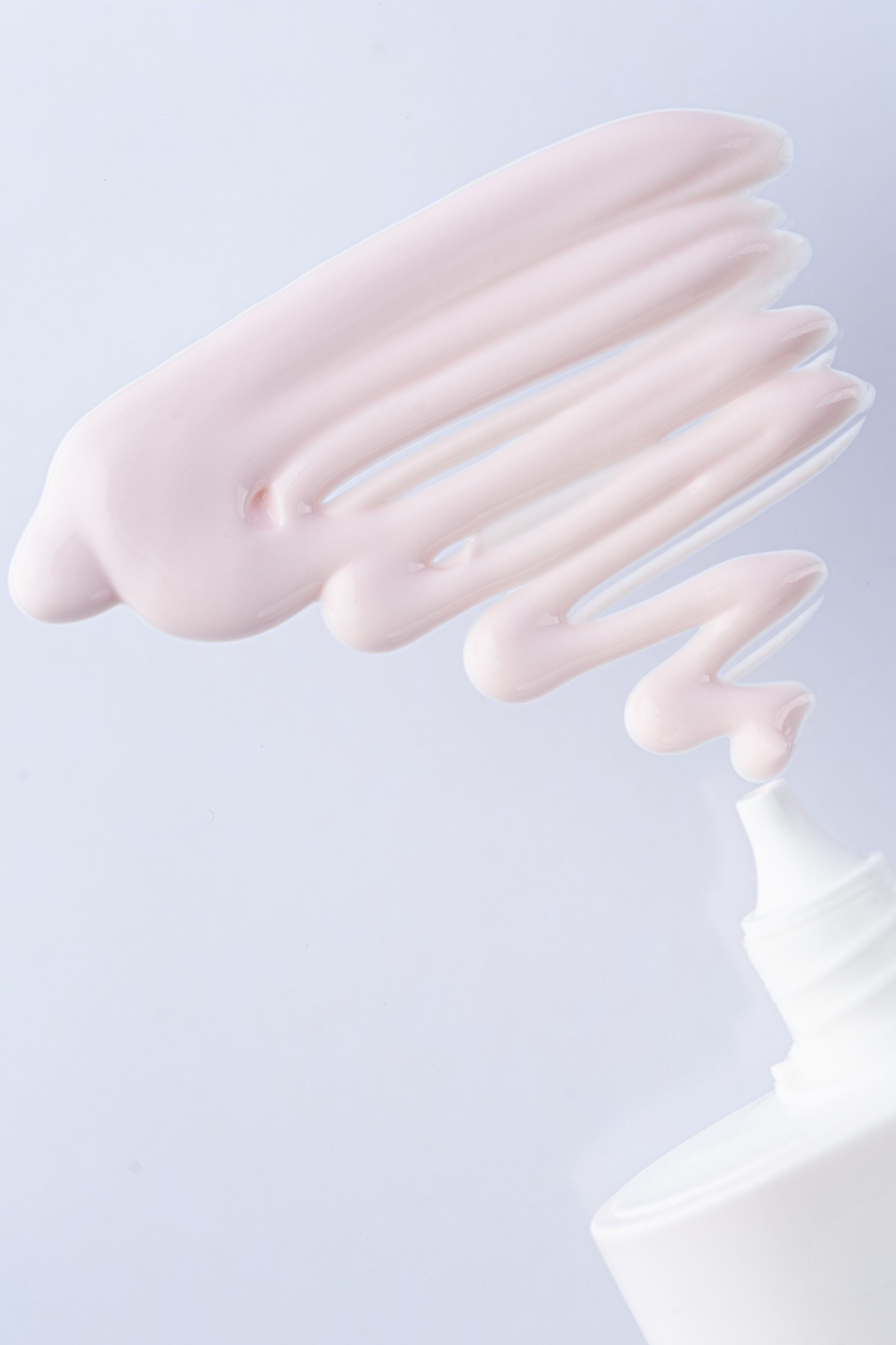 Universkin mineral sunscreen fluid SPF50 texture